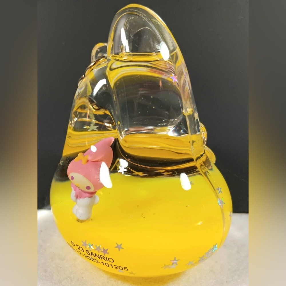 Hello Kitty & Friends Sanrio My Melody Glass Keychain Yellow Cute Tsunameez - Picture 9 of 9